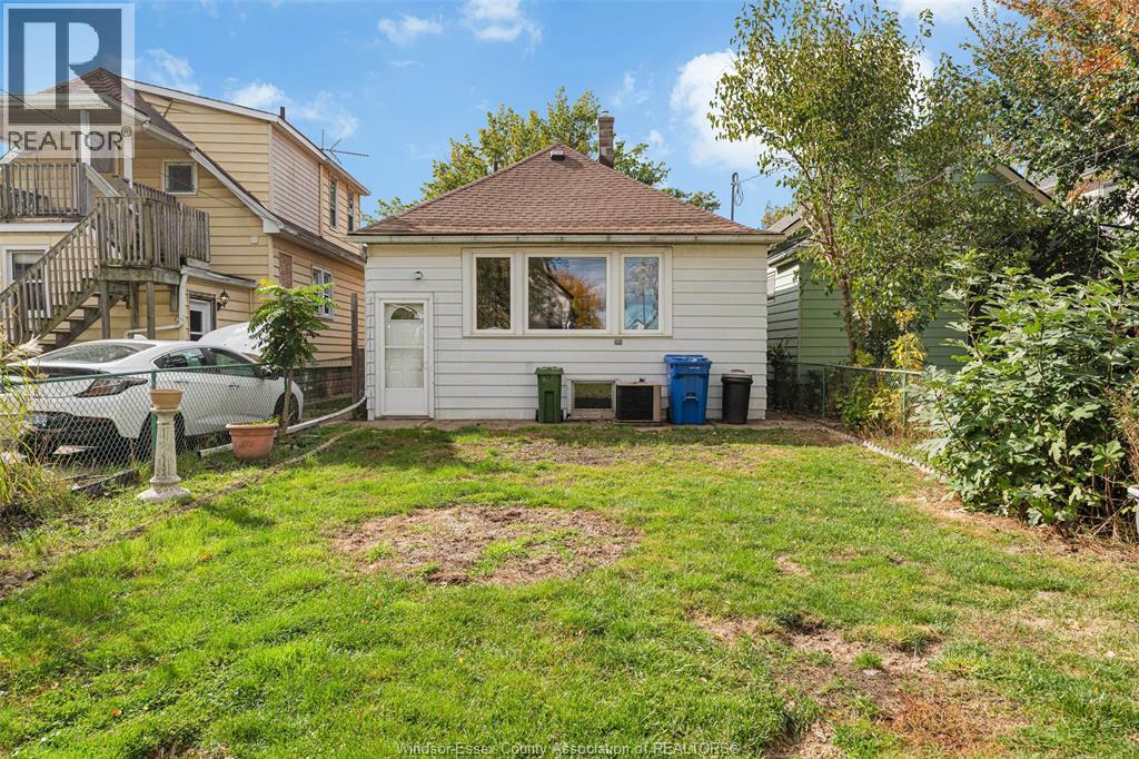 1208 Albert Road, Windsor, Ontario  N8Y 3P7 - Photo 4 - 25027258