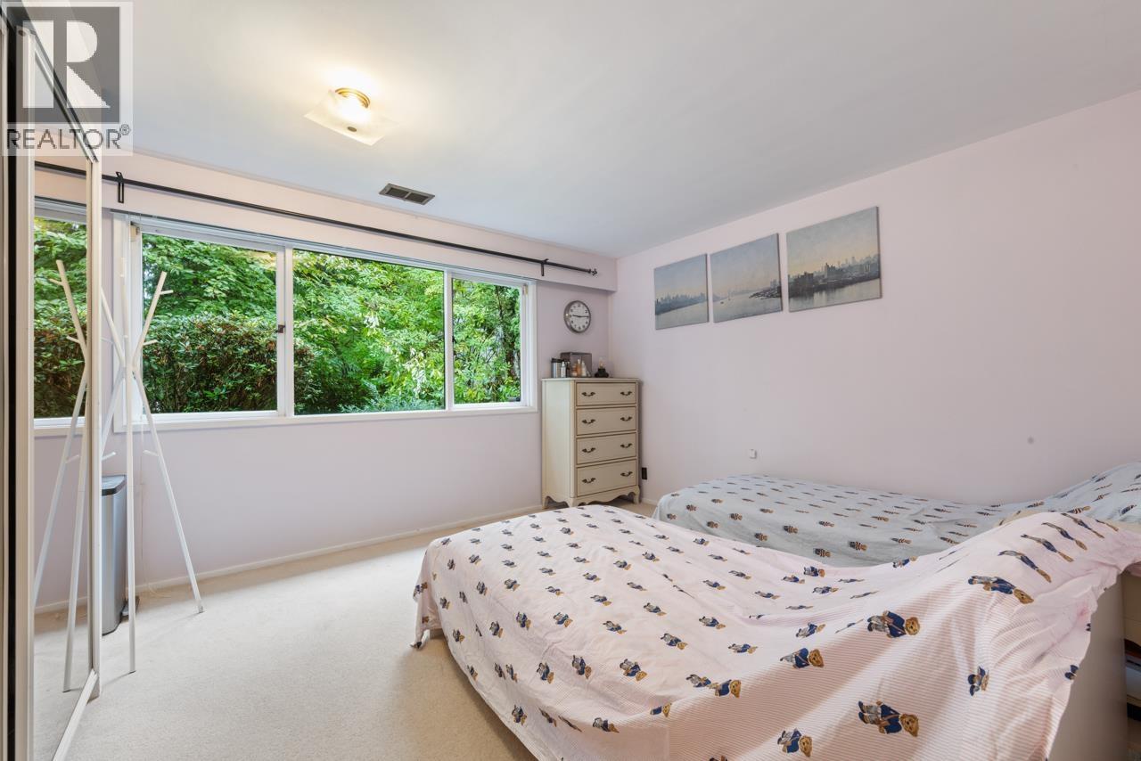 977 Belvedere Drive, North Vancouver, British Columbia  V7R 2C2 - Photo 13 - R3062090