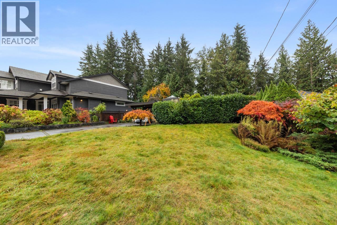 977 Belvedere Drive, North Vancouver, British Columbia  V7R 2C2 - Photo 21 - R3062090