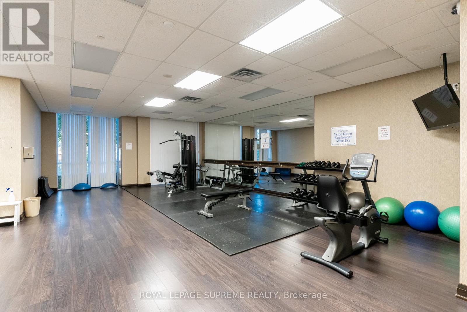 1906 - 1 Michael Power Place, Toronto (Islington-City Centre West), Ontario  M9A 0A1 - Photo 36 - W12483128