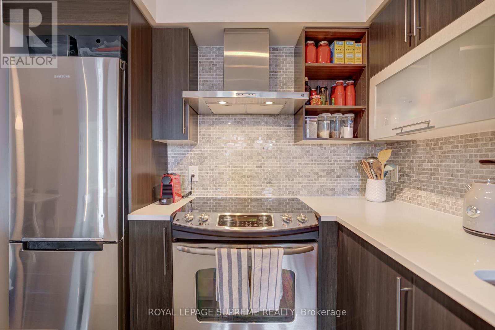 1906 - 1 Michael Power Place, Toronto (Islington-City Centre West), Ontario  M9A 0A1 - Photo 6 - W12483128