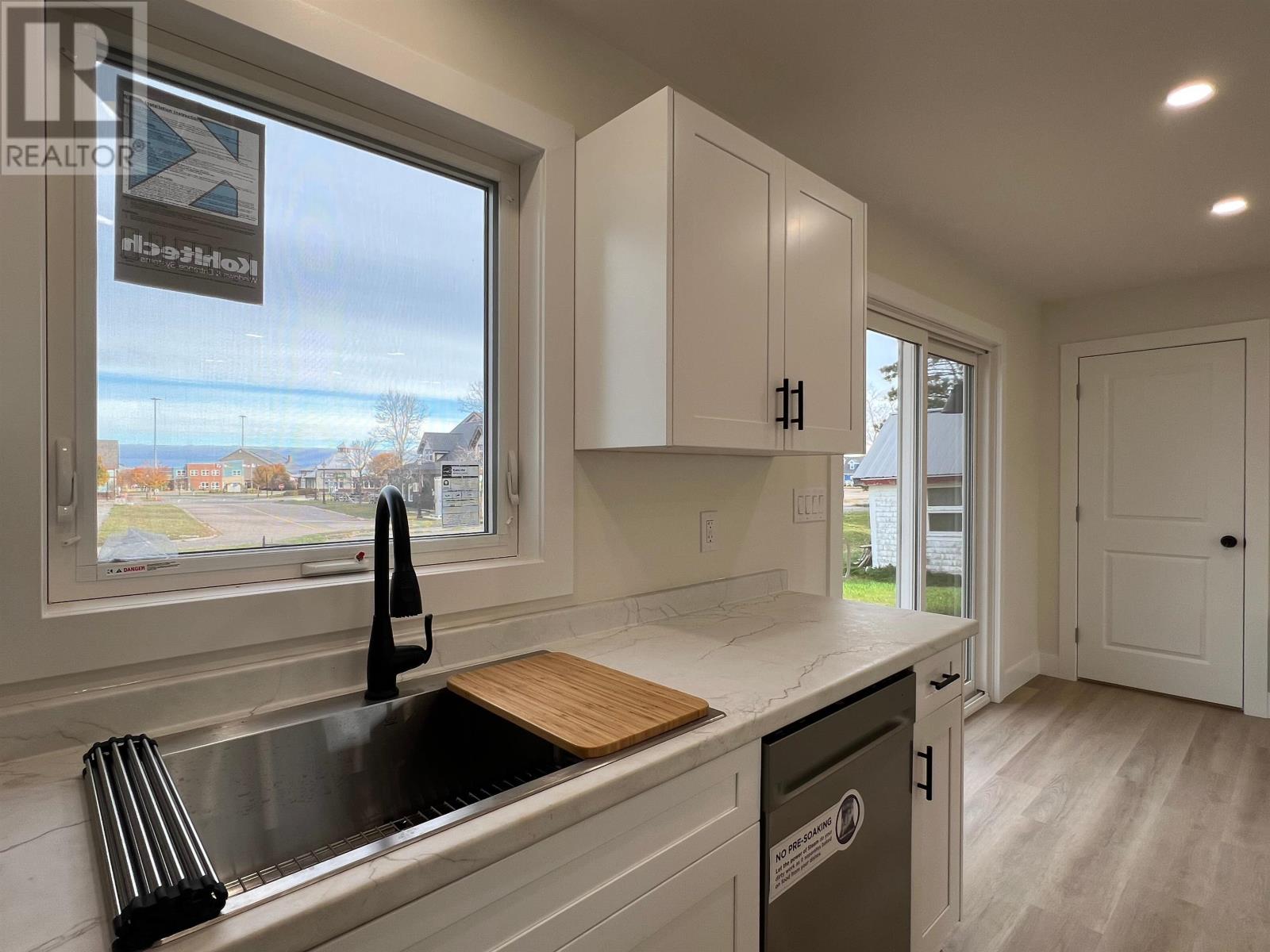 219 Borden Avenue, Borden-Carleton, Prince Edward Island  C0B 1X0 - Photo 13 - 202526698