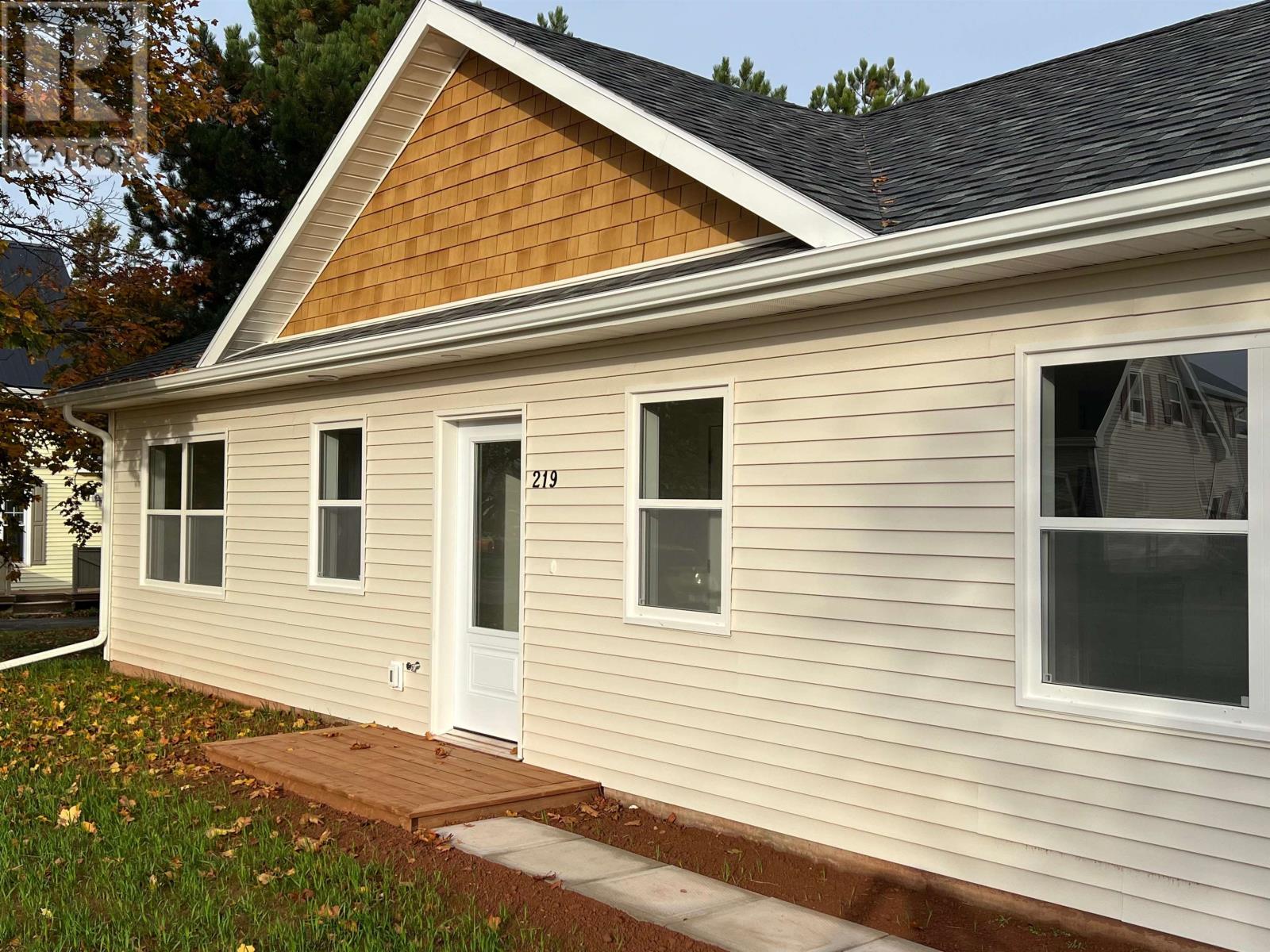 219 Borden Avenue, Borden-Carleton, Prince Edward Island  C0B 1X0 - Photo 5 - 202526698