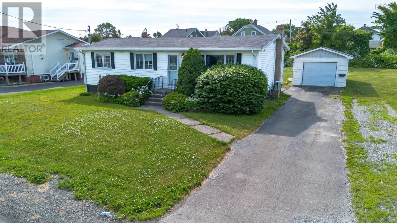 116 Brookland Street, Glace Bay, Nova Scotia