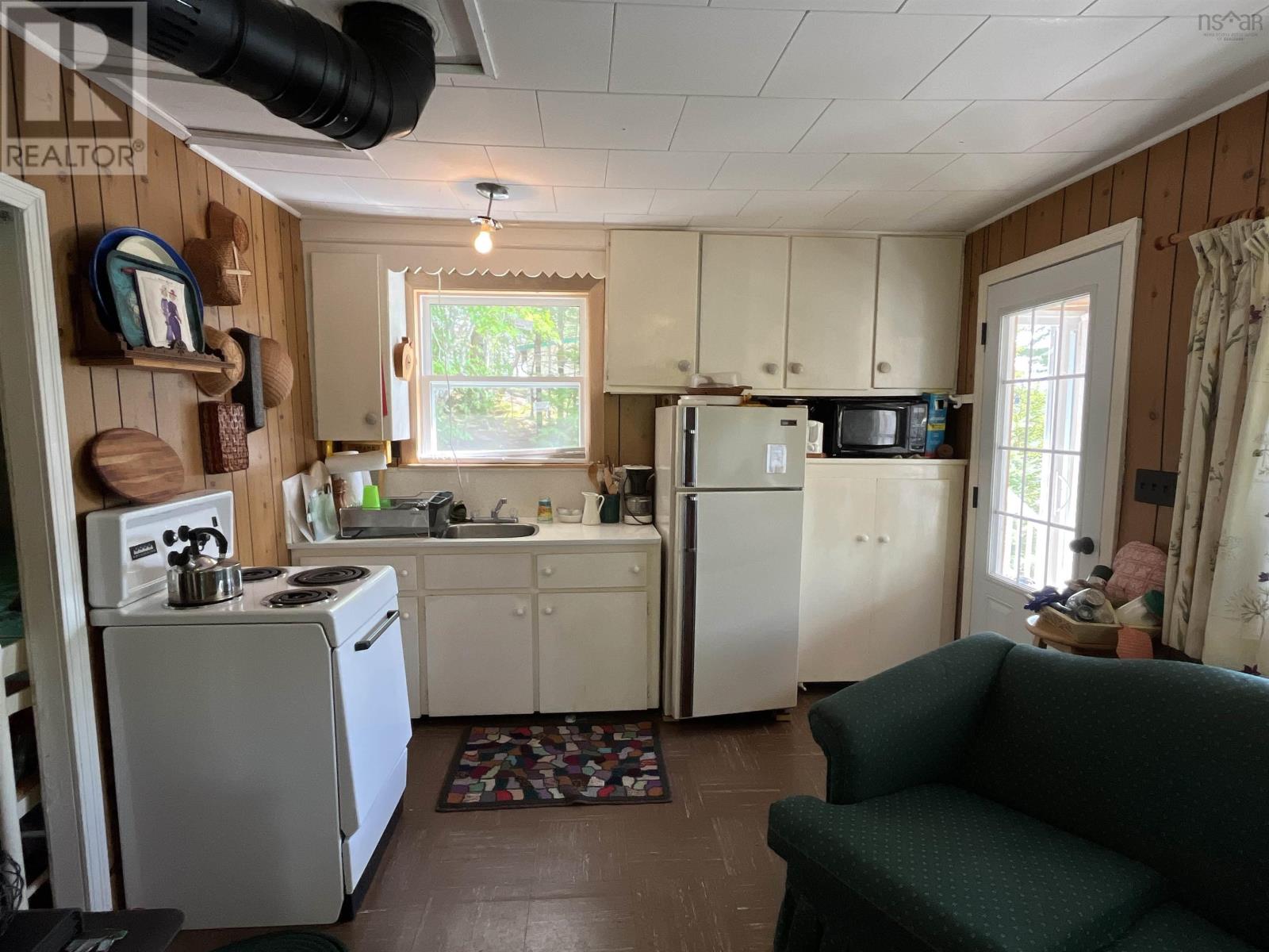 749 Dauphinees Mill Lake Road, Hubbards, Nova Scotia  B0J 1T0 - Photo 16 - 202523317