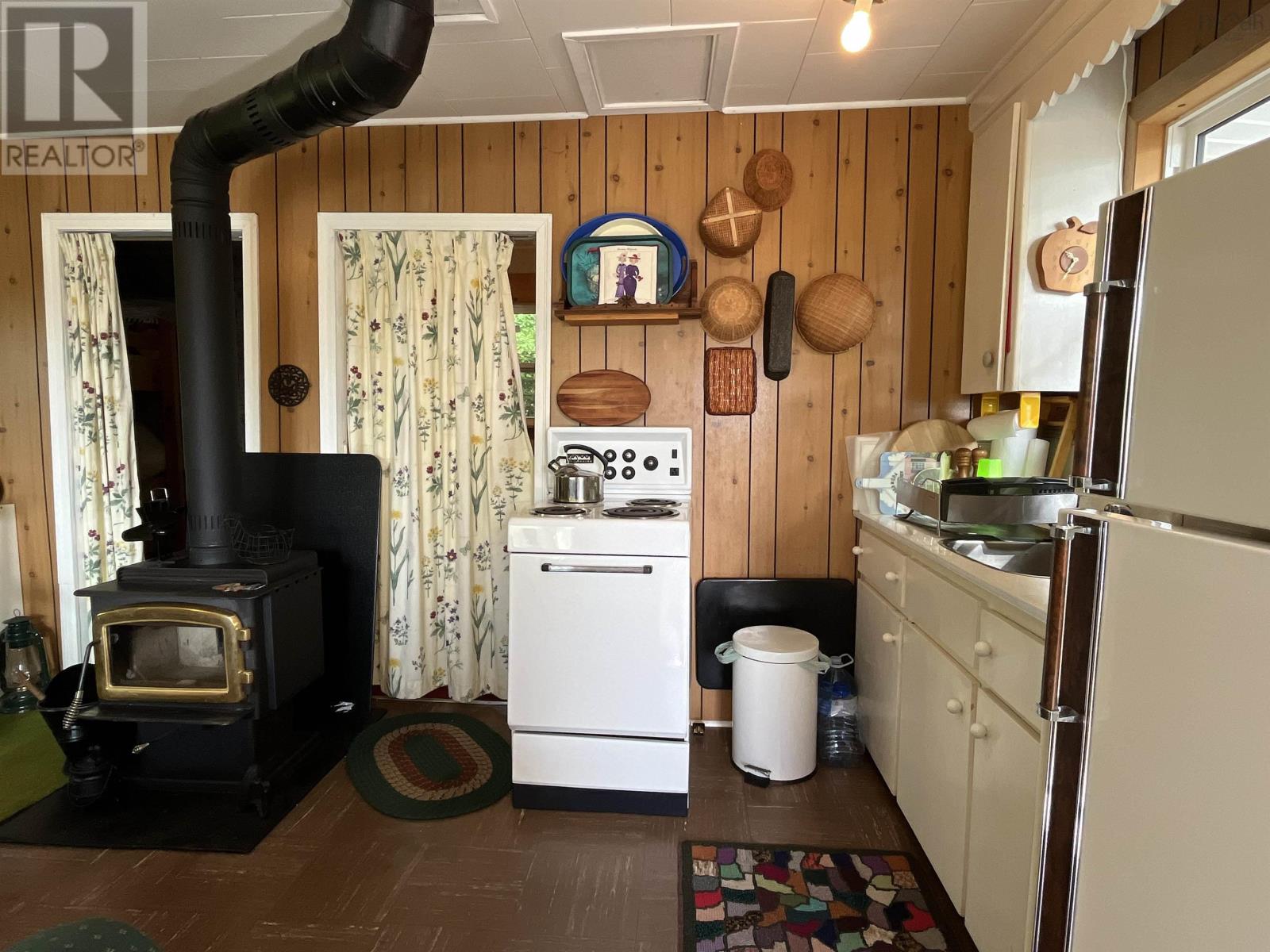 749 Dauphinees Mill Lake Road, Hubbards, Nova Scotia  B0J 1T0 - Photo 17 - 202523317