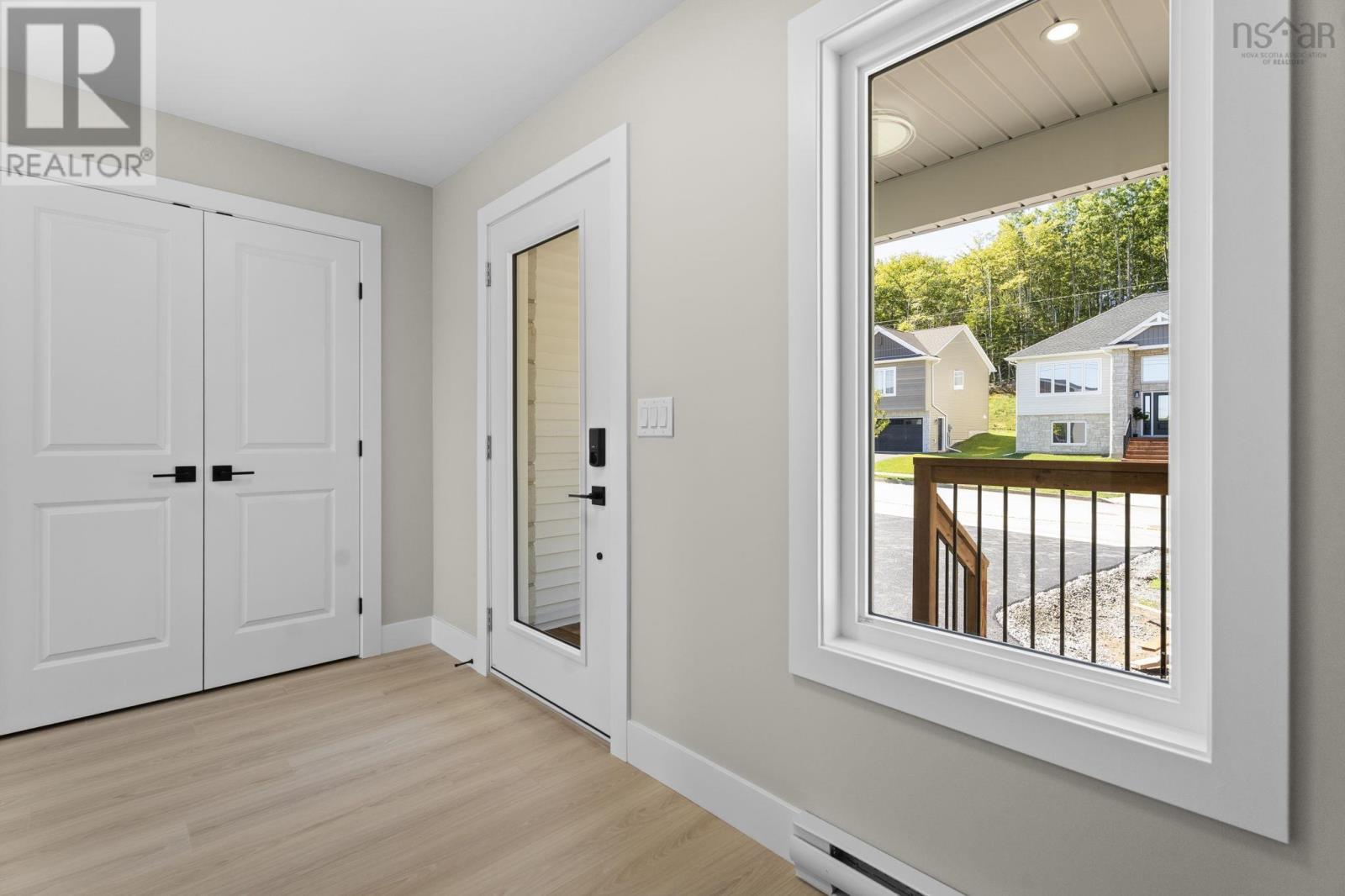 76 Darner Street, Beaver Bank, Nova Scotia  B4B 0E2 - Photo 8 - 202518683