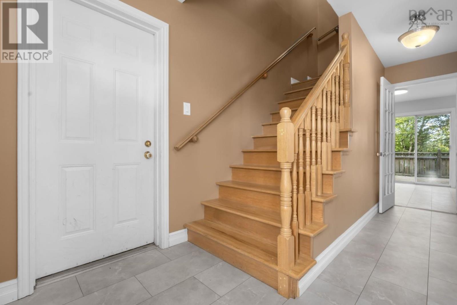 487 Colby Drive, Cole Harbour, Nova Scotia  B2V 2J9 - Photo 3 - 202524167