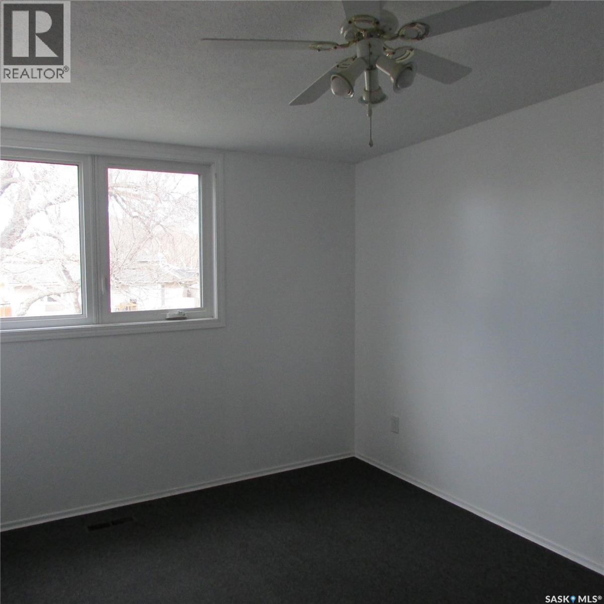 73 Spruceview Road, Regina, Saskatchewan  S4R 0E1 - Photo 17 - SK021800