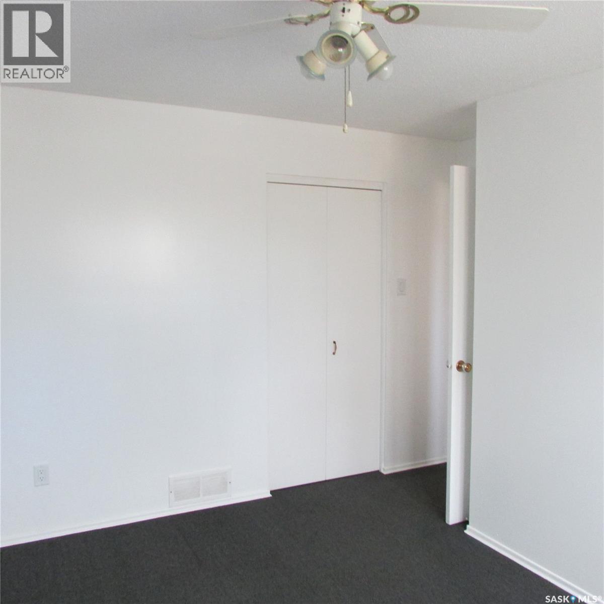 73 Spruceview Road, Regina, Saskatchewan  S4R 0E1 - Photo 19 - SK021800