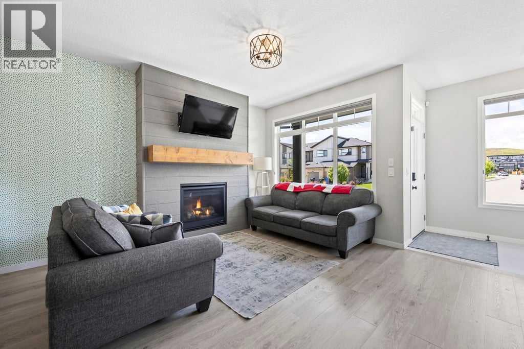 42 Wolf Creek Manor Se, Calgary, Alberta  T2X 3Z8 - Photo 7 - A2261581