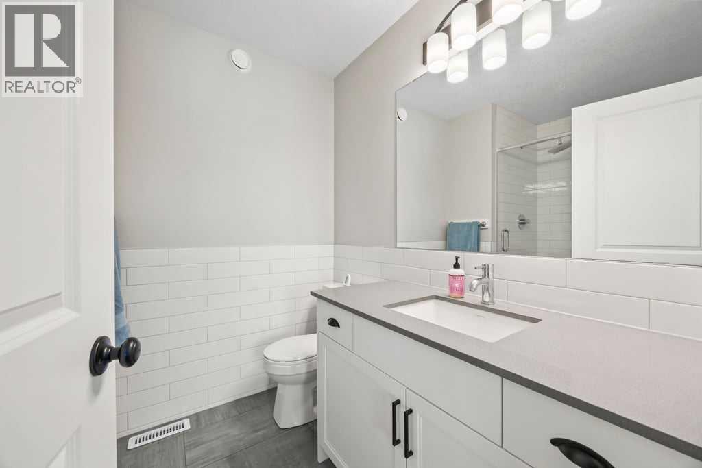 42 Wolf Creek Manor Se, Calgary, Alberta  T2X 3Z8 - Photo 20 - A2261581