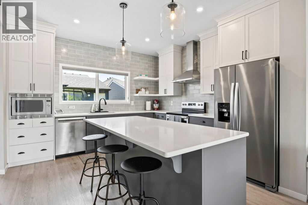42 Wolf Creek Manor SE, Calgary, Alberta