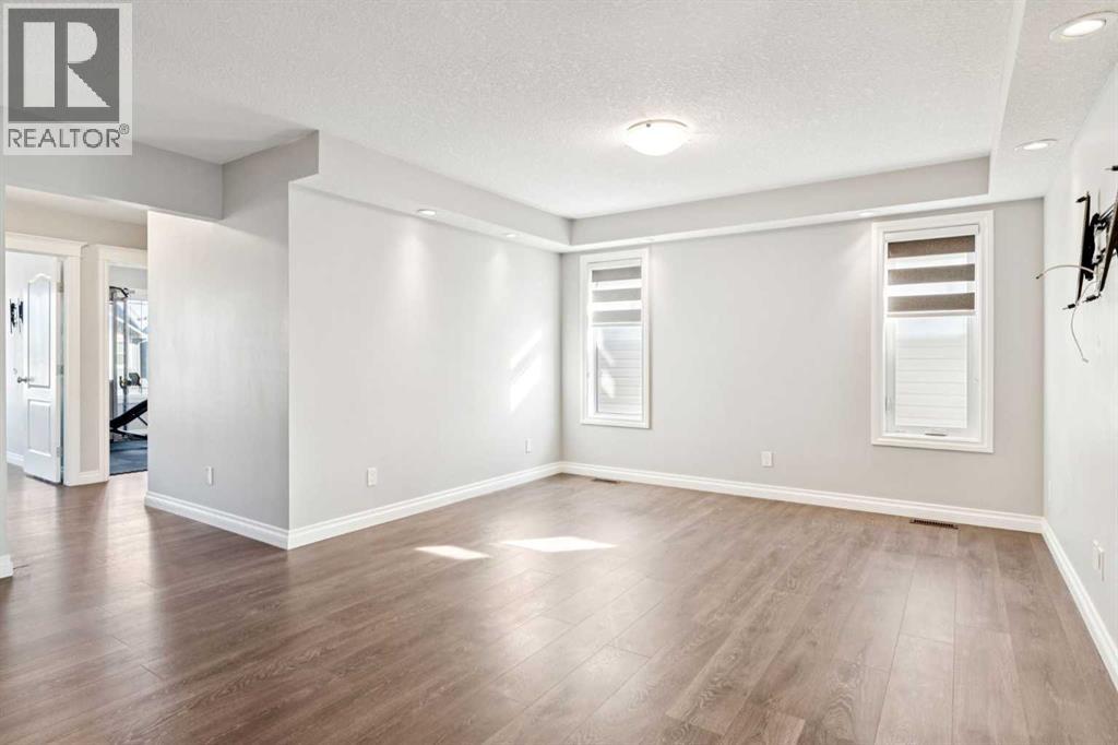 383 Evansglen Drive Nw, Calgary, Alberta  T3P 0P1 - Photo 13 - A2264846