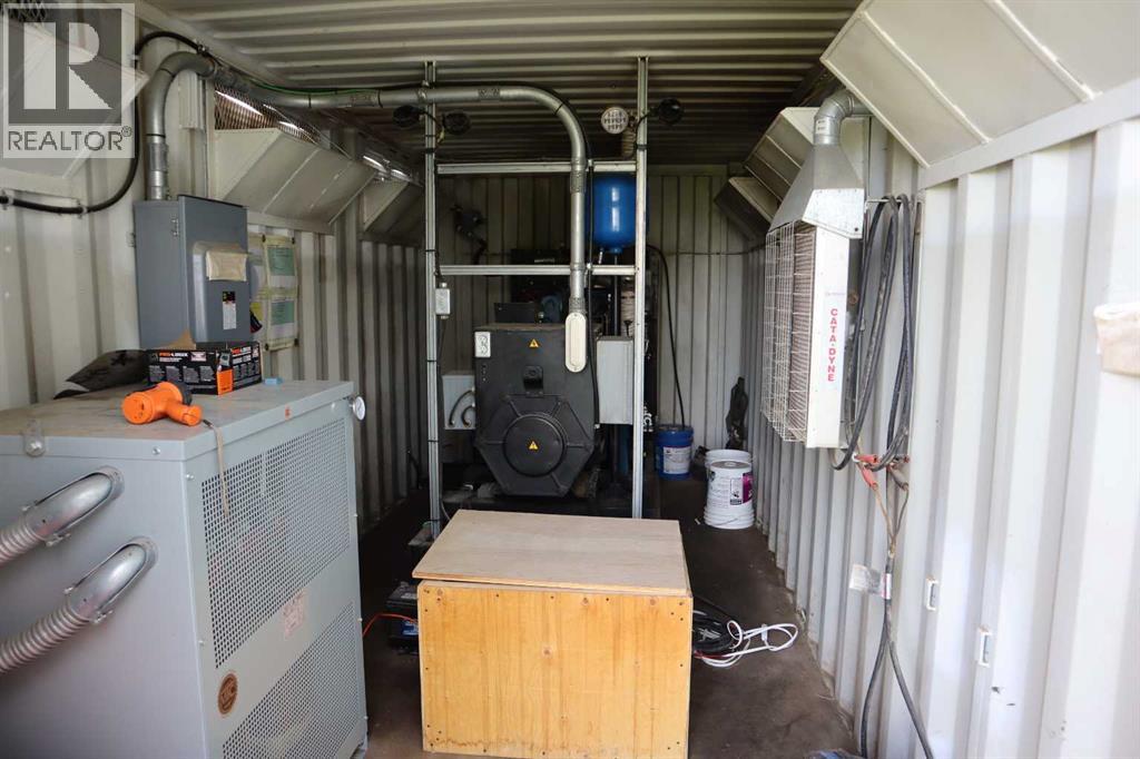 244029 Highway 1, Rural Wheatland County, Alberta  T0J 0M0 - Photo 6 - A2266143