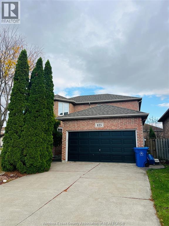 123 HAMPTON CRESCENT, Windsor, Ontario