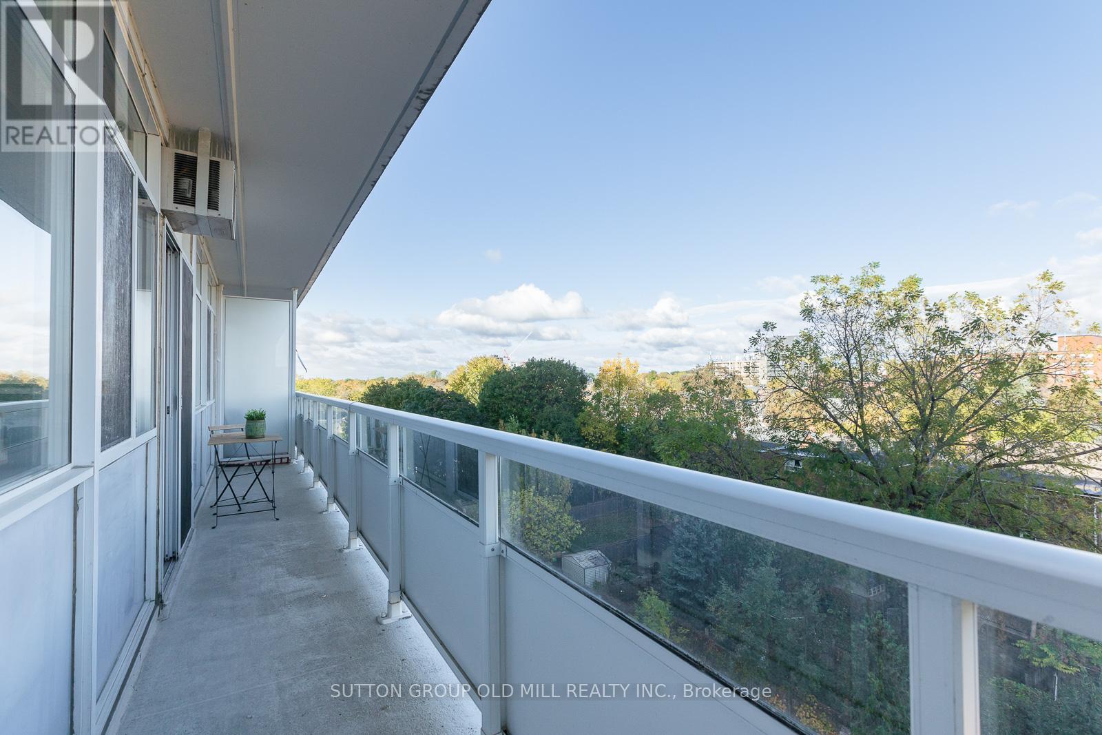612 - 580 Christie Street, Toronto, Ontario  M6G 3E3 - Photo 18 - C12484268