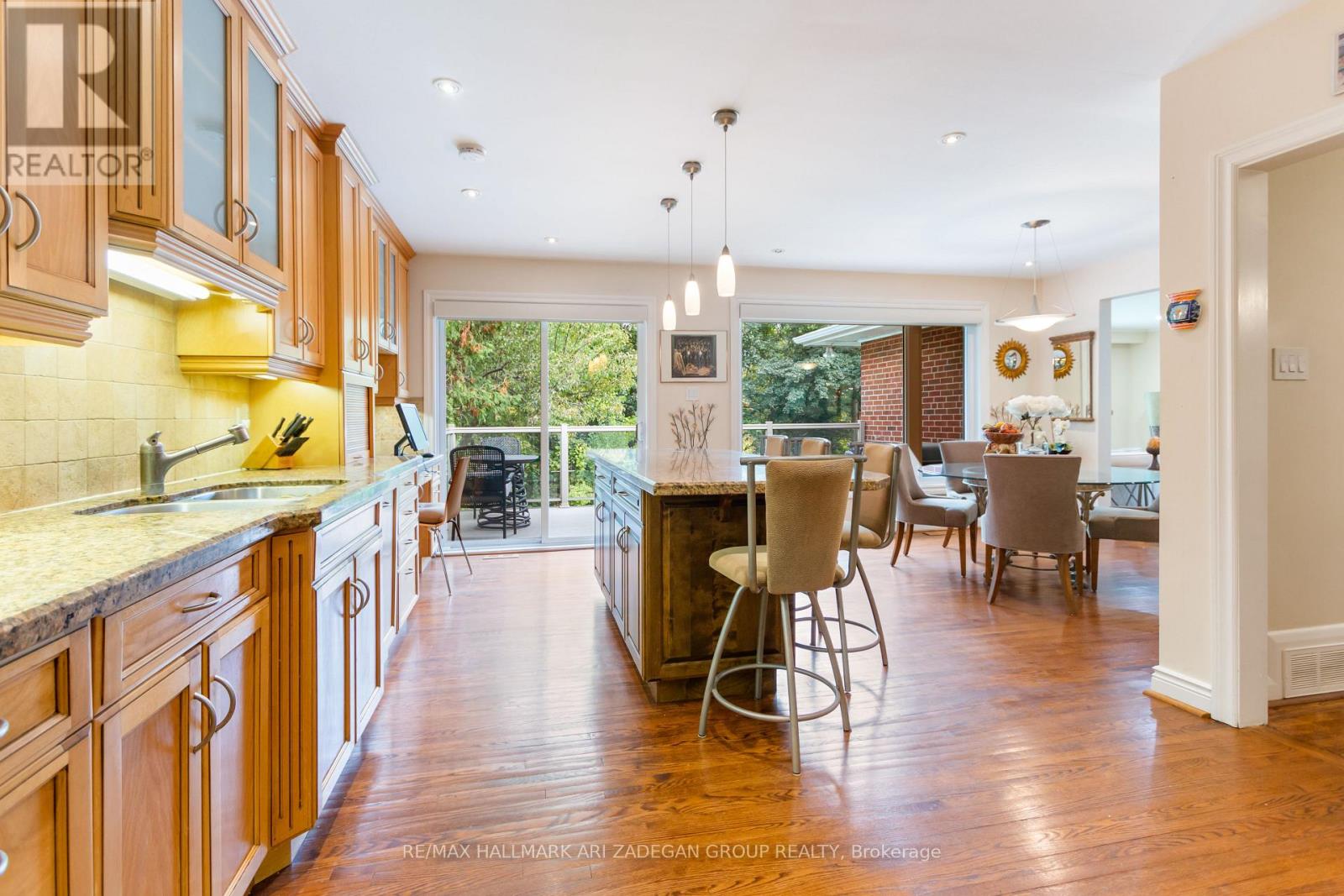 195 Burbank Drive, Toronto, Ontario  M2K 1P5 - Photo 24 - C12484283