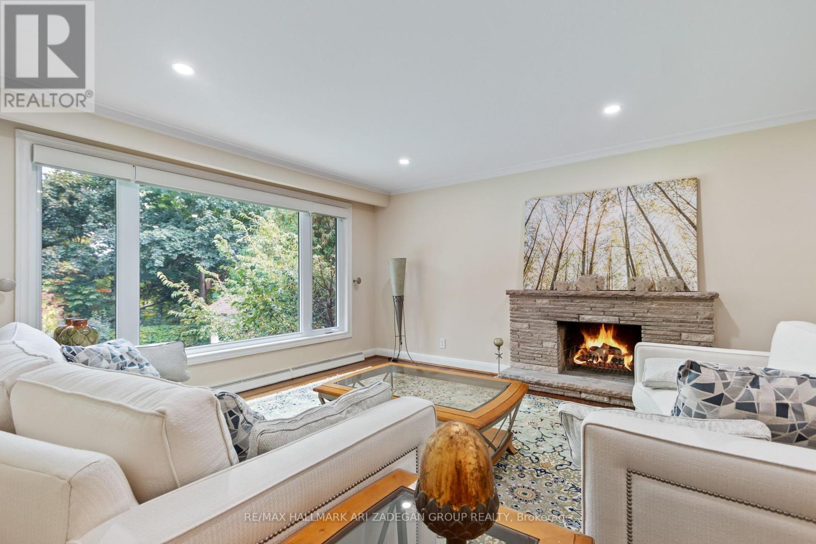 195 Burbank Drive, Toronto, Ontario  M2K 1P5 - Photo 6 - C12484283