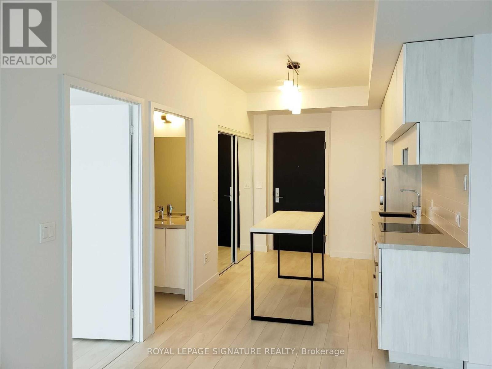 4110 - 8 Eglinton Avenue E, Toronto, Ontario  M4P 1A6 - Photo 3 - C12484296