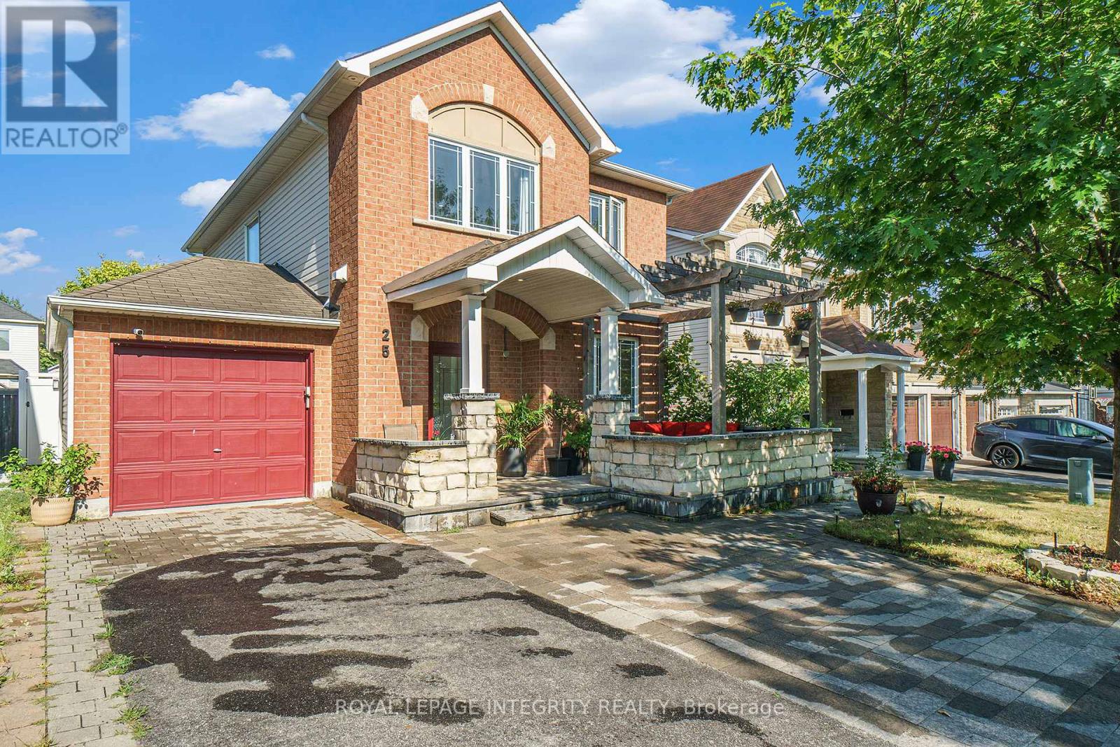 25 BERRY GLEN STREET, Ottawa, Ontario