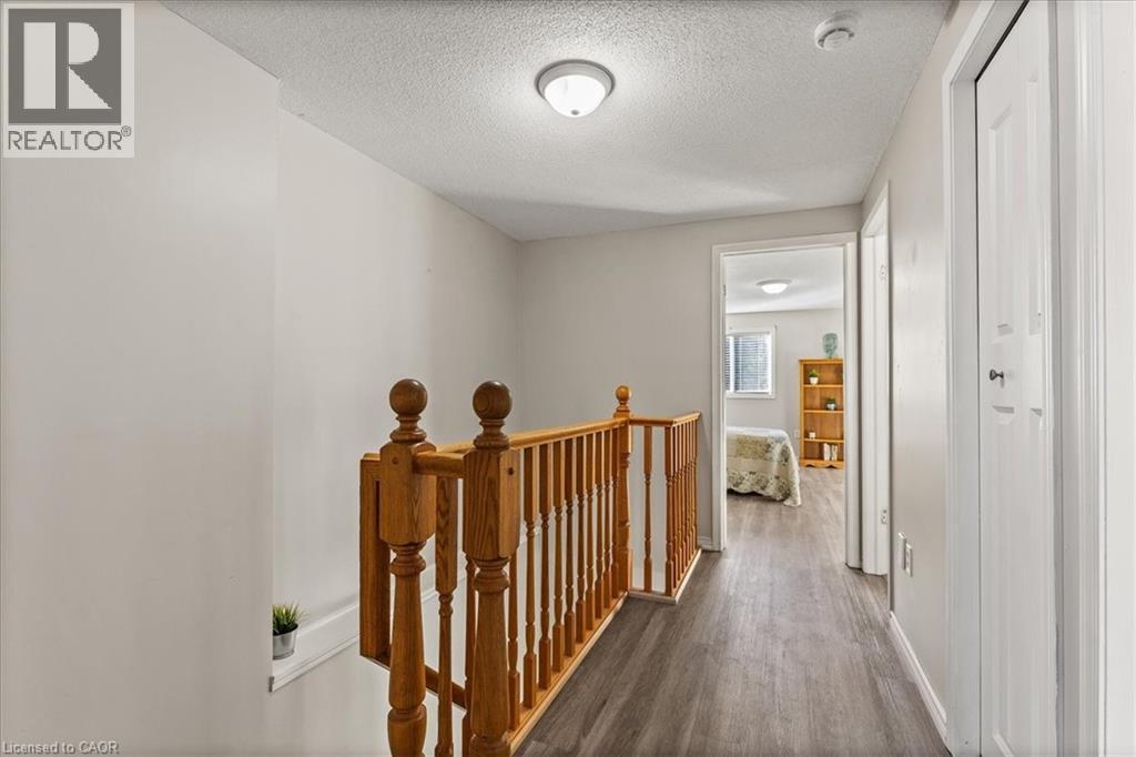 269 Mcmeeken Drive, Cambridge, Ontario  N3C 4N7 - Photo 11 - 40781643