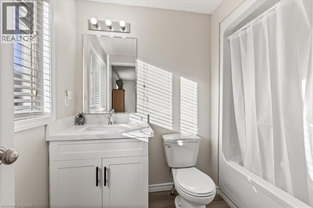 269 Mcmeeken Drive, Cambridge, Ontario  N3C 4N7 - Photo 14 - 40781643