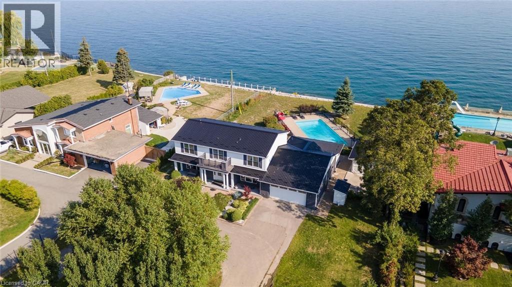 1073 N SERVICE Road, Hamilton, Ontario