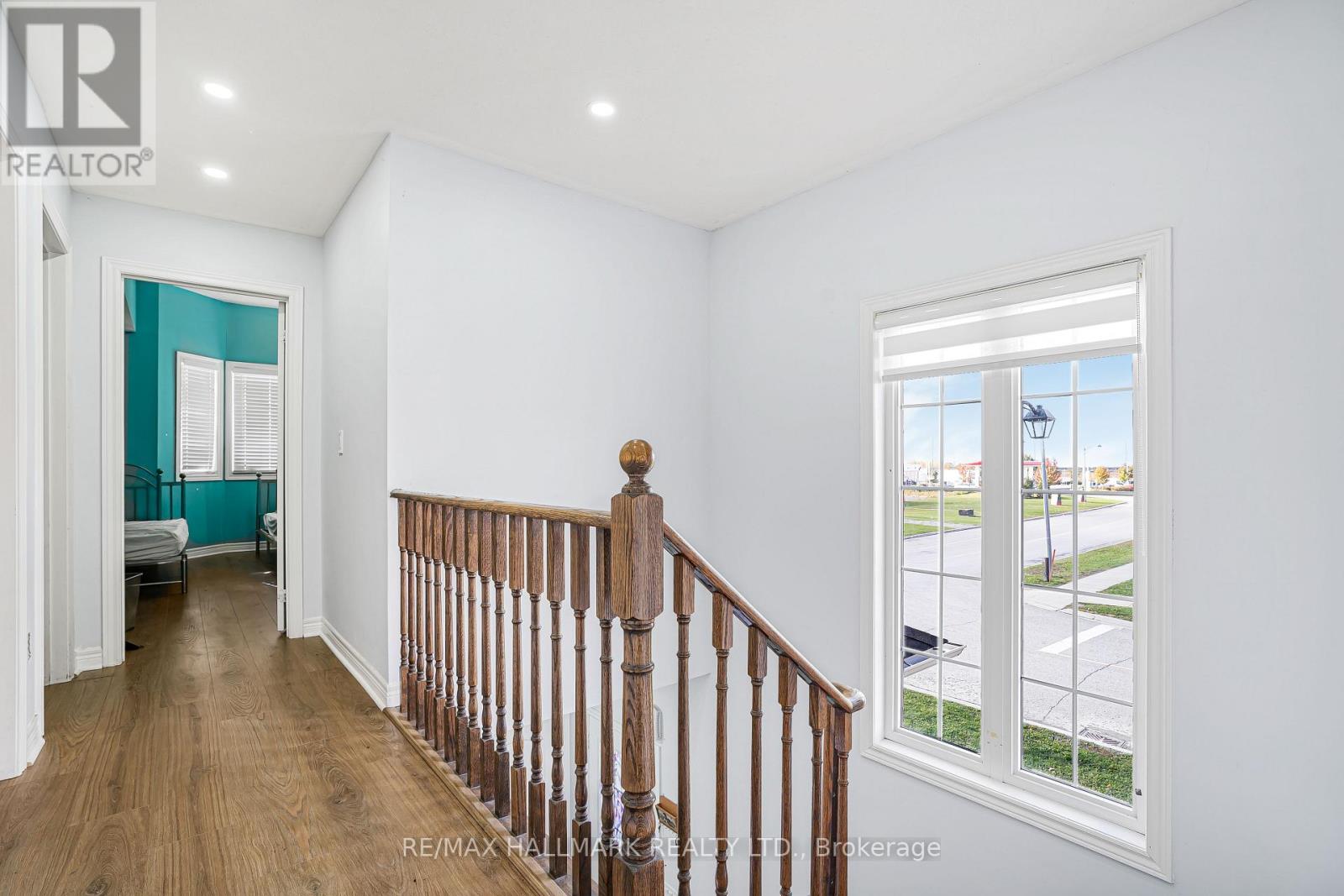 2 Telstar Way, Whitby, Ontario  L1M 0G2 - Photo 24 - E12484250
