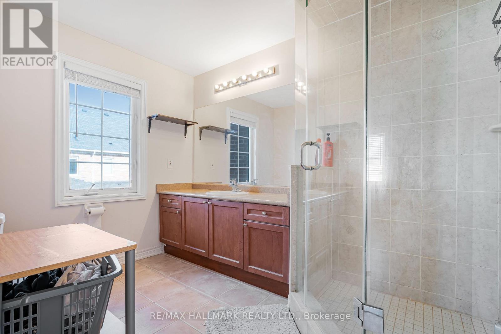 2 Telstar Way, Whitby, Ontario  L1M 0G2 - Photo 27 - E12484250