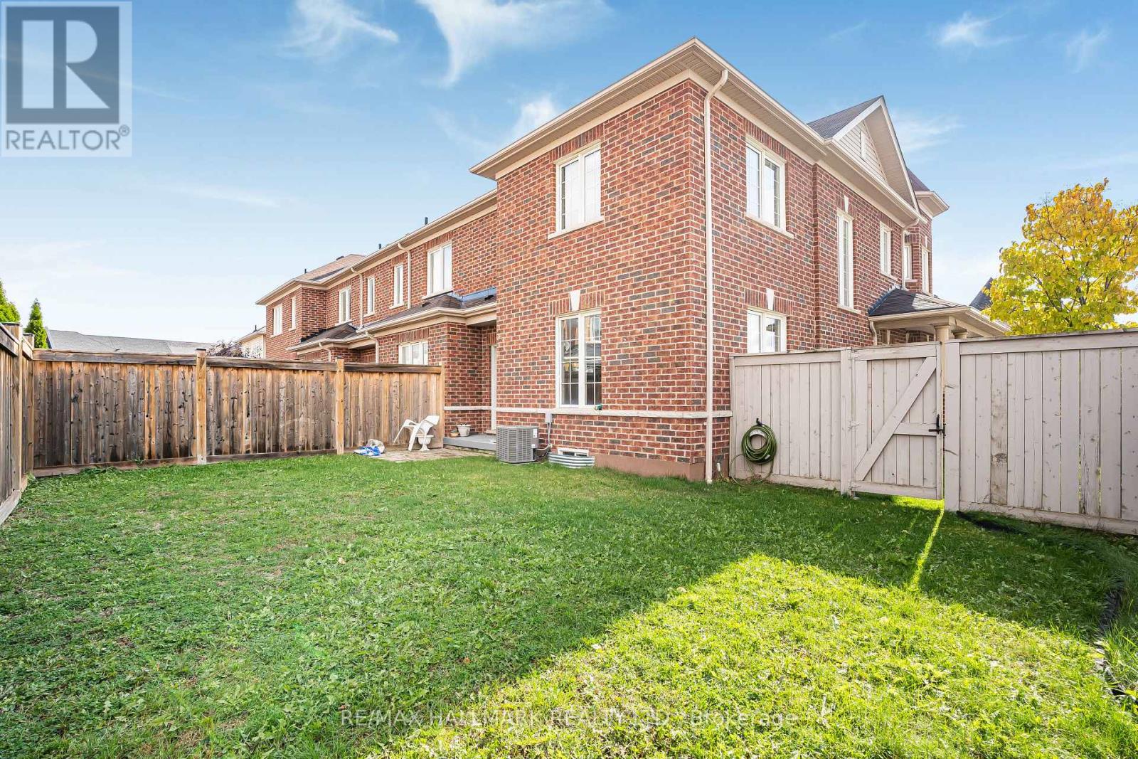 2 Telstar Way, Whitby, Ontario  L1M 0G2 - Photo 39 - E12484250