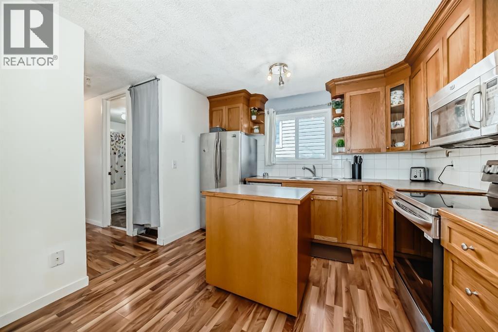 6907 4 Avenue Ne, Calgary, Alberta  T2A 6M1 - Photo 5 - A2253709