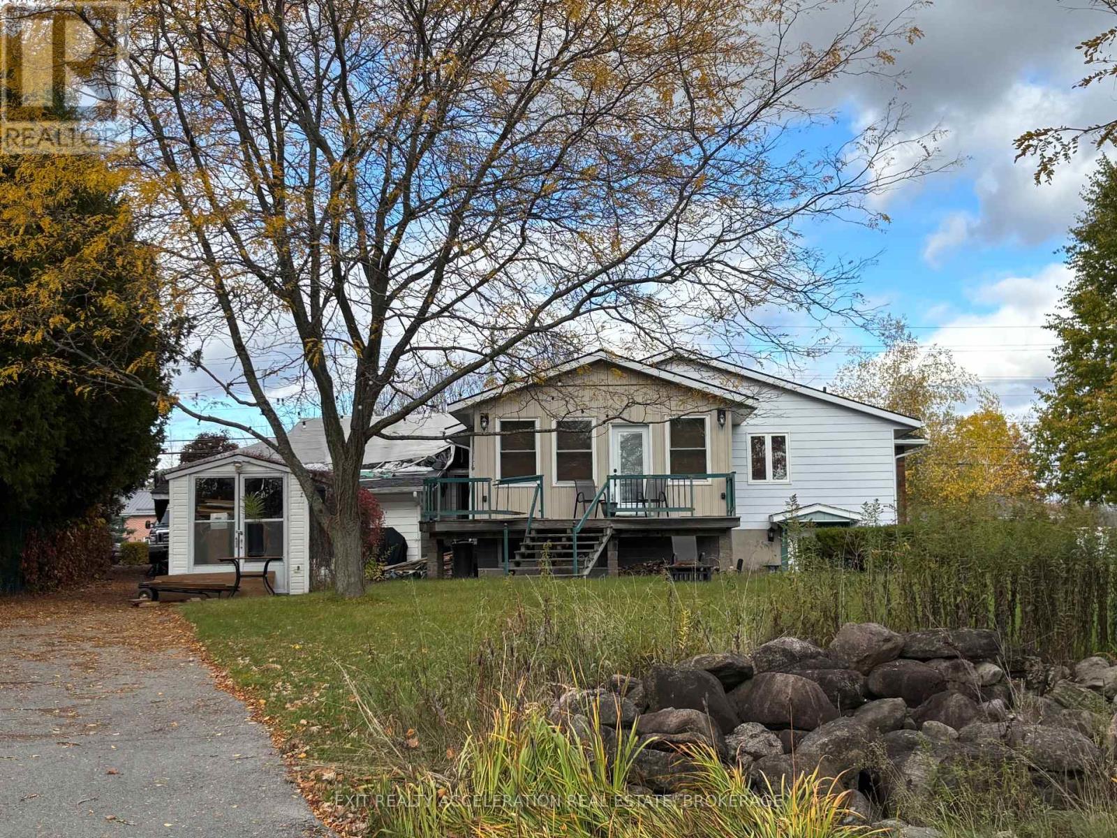 7 Main Street, Loyalist, Ontario  K0H 2H0 - Photo 4 - X12484385