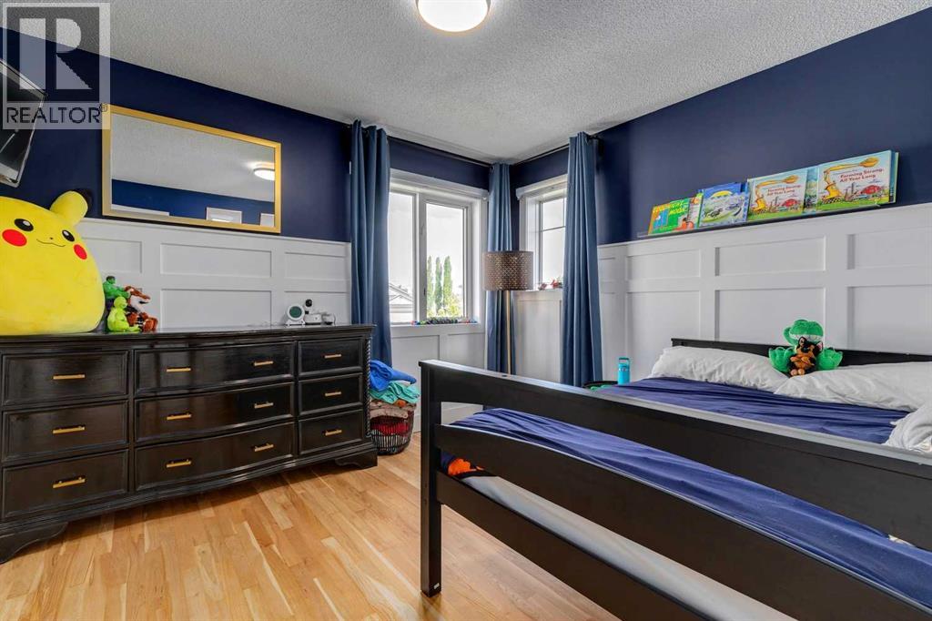 817 Crystal Beach Bay, Chestermere, Alberta  T1X 1J1 - Photo 35 - A2264334