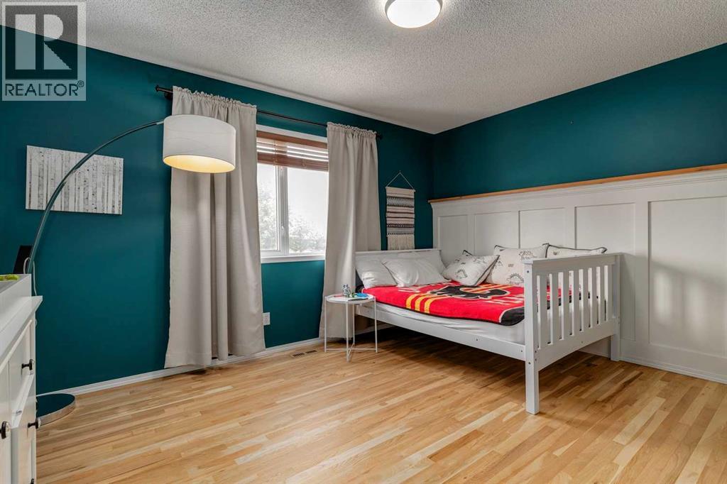 817 Crystal Beach Bay, Chestermere, Alberta  T1X 1J1 - Photo 29 - A2264334