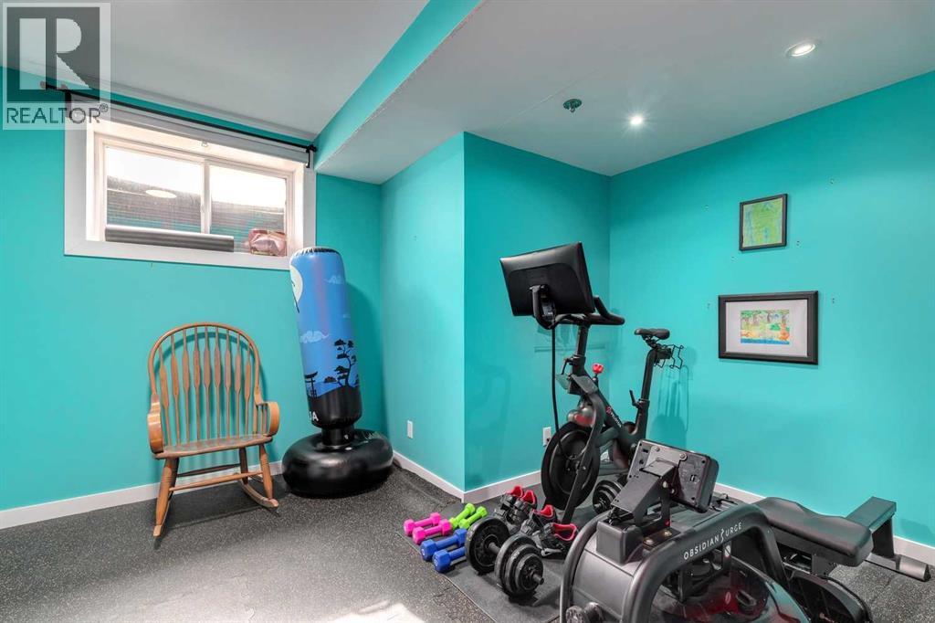 817 Crystal Beach Bay, Chestermere, Alberta  T1X 1J1 - Photo 45 - A2264334