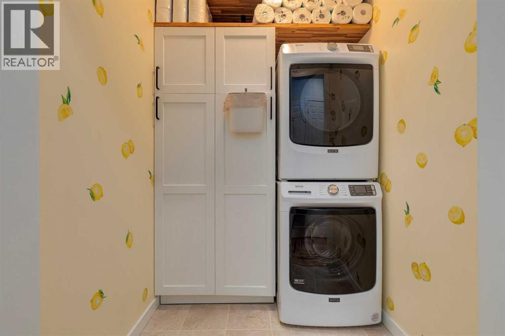 817 Crystal Beach Bay, Chestermere, Alberta  T1X 1J1 - Photo 20 - A2264334