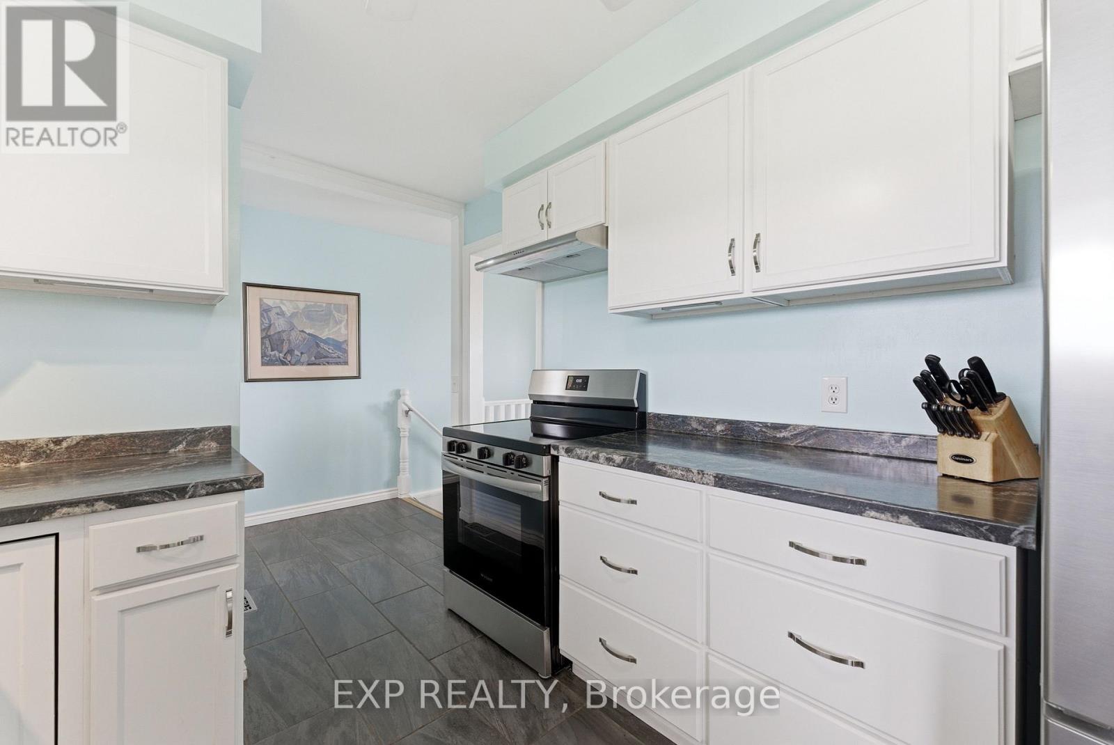 5228 Old Hwy 2, Belleville, Ontario  K8N 4Z4 - Photo 10 - X12484320