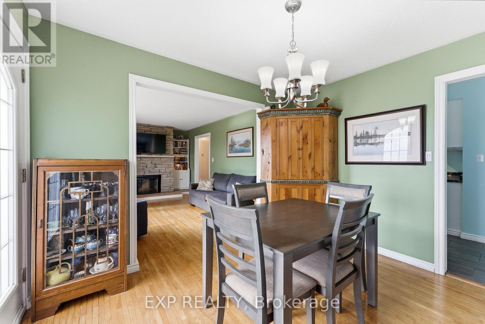 5228 Old Hwy 2, Belleville, Ontario  K8N 4Z4 - Photo 13 - X12484320