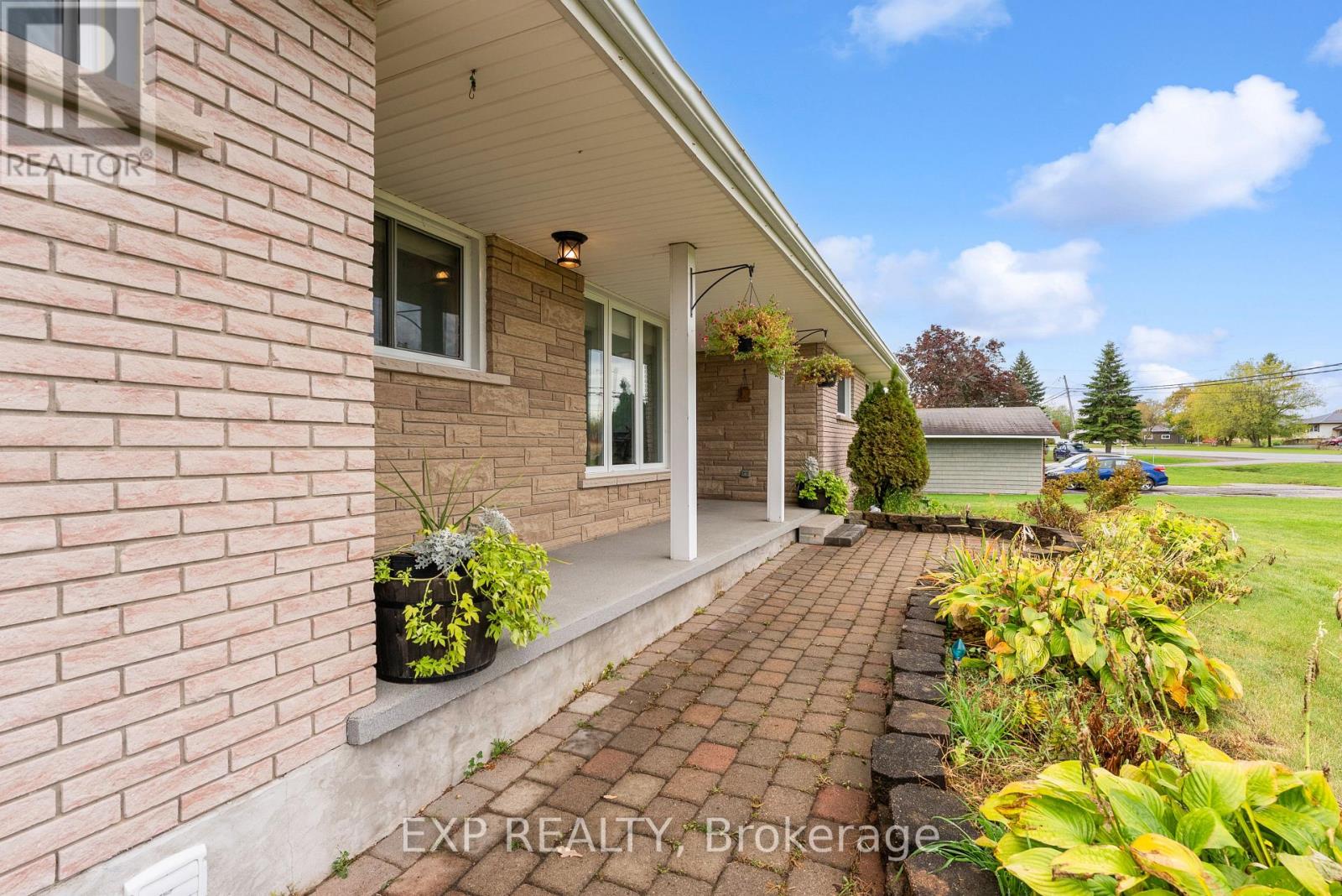 5228 Old Hwy 2, Belleville, Ontario  K8N 4Z4 - Photo 3 - X12484320