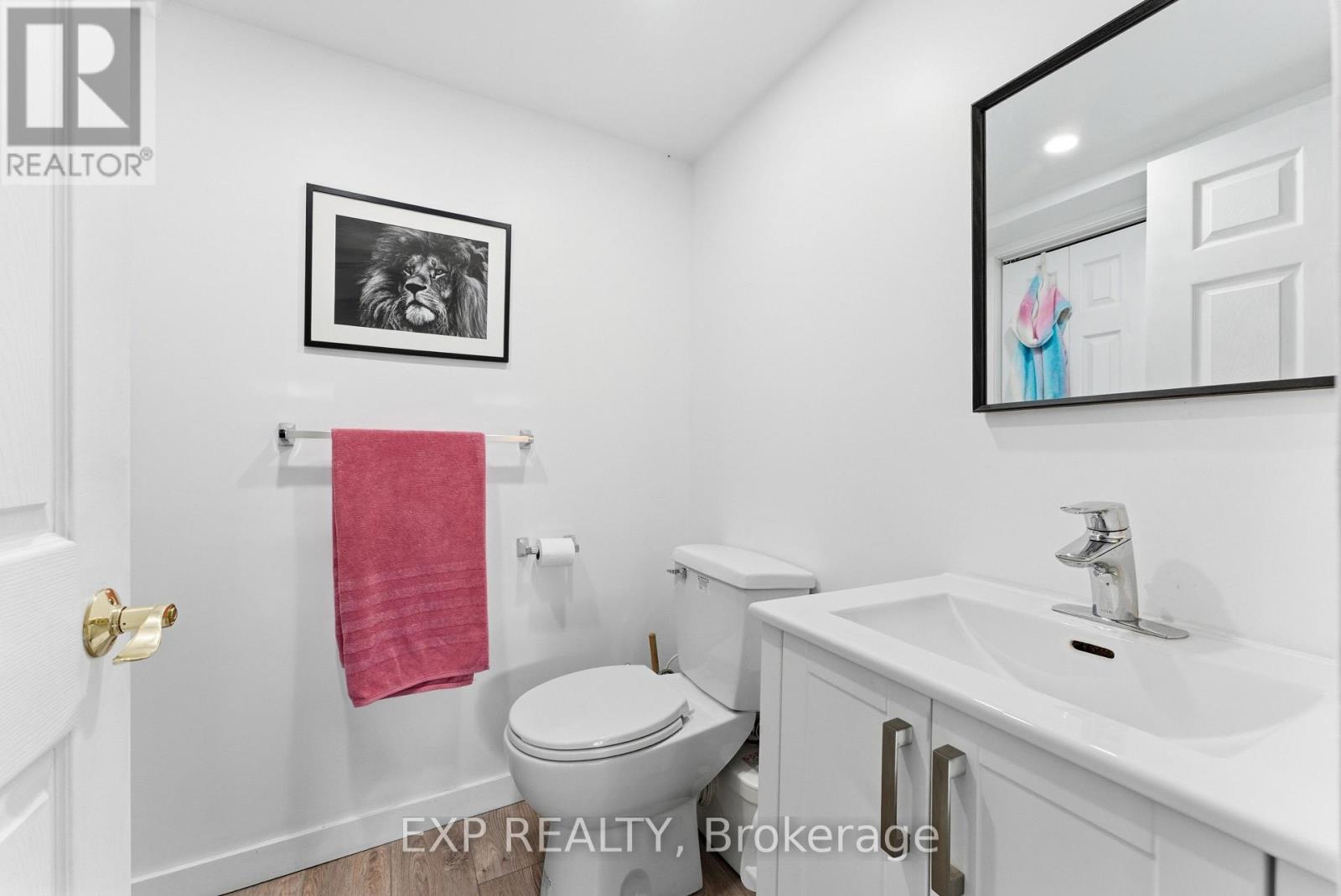 5228 Old Hwy 2, Belleville, Ontario  K8N 4Z4 - Photo 34 - X12484320