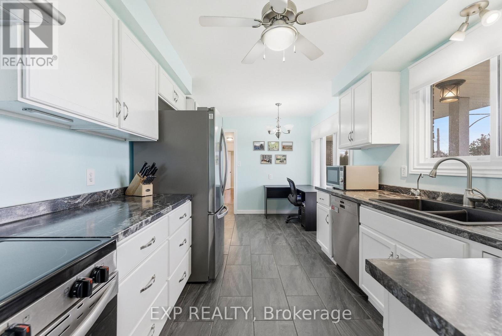 5228 Old Hwy 2, Belleville, Ontario  K8N 4Z4 - Photo 8 - X12484320