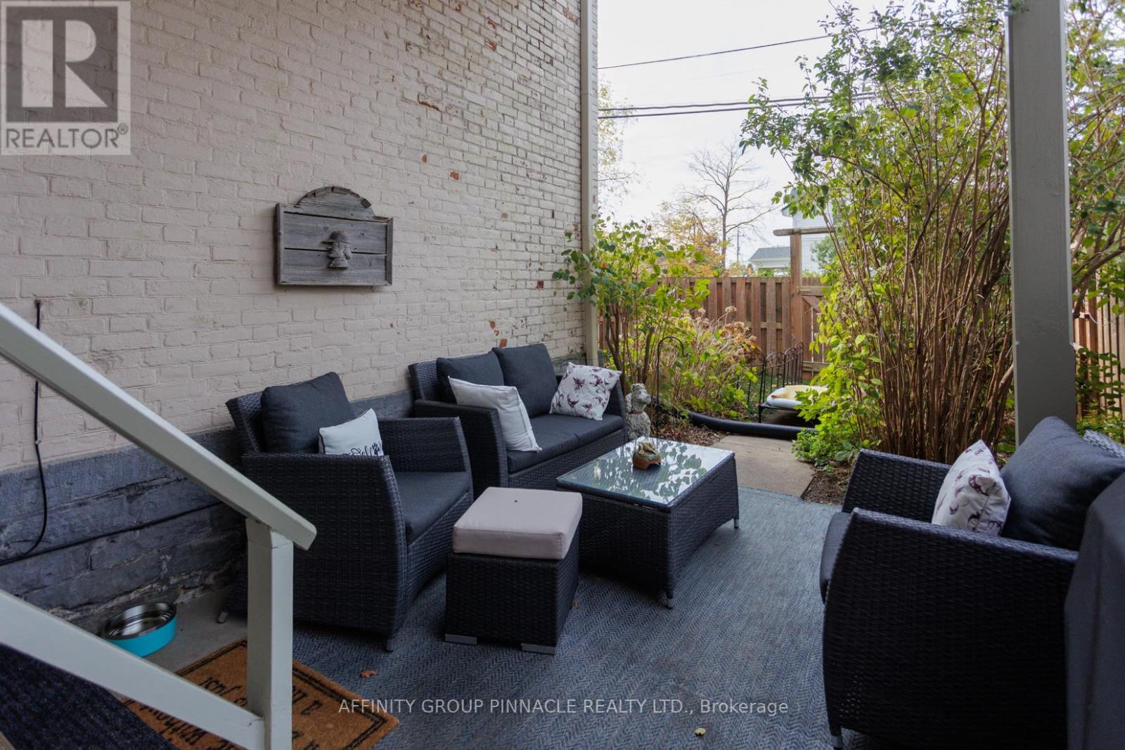 12 Russell Street E, Kawartha Lakes, Ontario  K9V 1Z8 - Photo 38 - X12484322