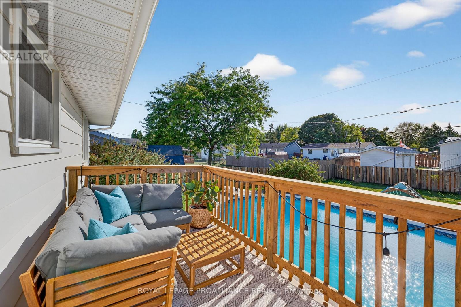 14 Chesterfield Drive, Loyalist (Amherstview), Ontario  K7N 1M2 - Photo 33 - X12484408