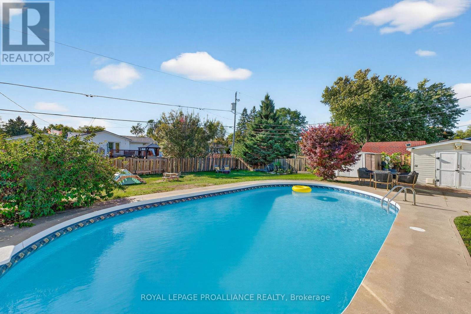 14 Chesterfield Drive, Loyalist (Amherstview), Ontario  K7N 1M2 - Photo 35 - X12484408