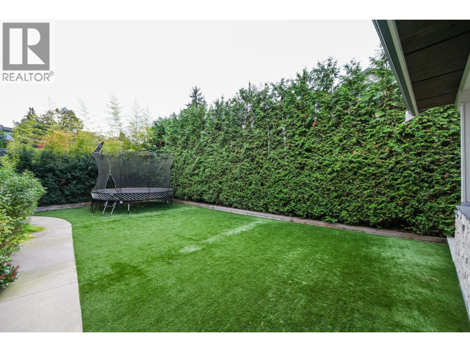 7863 Walmsley Court, Burnaby, British Columbia  V5E 3X3 - Photo 35 - R3062005