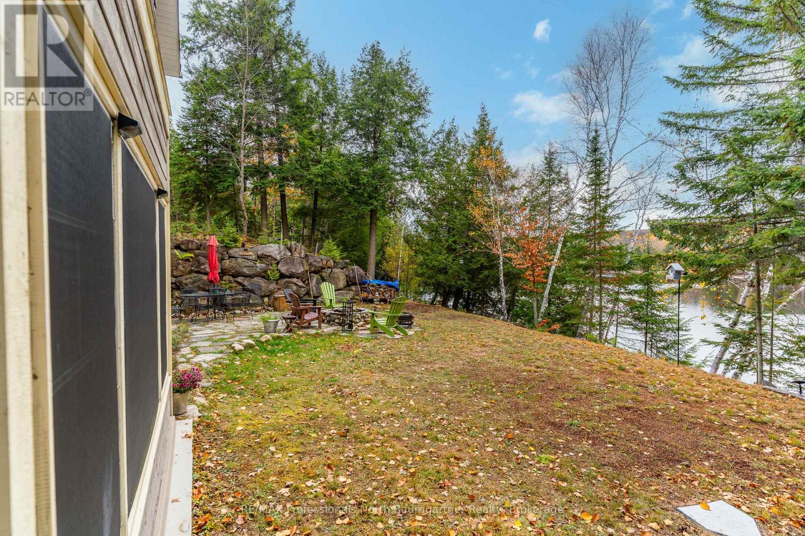 1014 Aztec Trail, Dysart Et Al, Ontario  K0M 1S0 - Photo 32 - X12484360