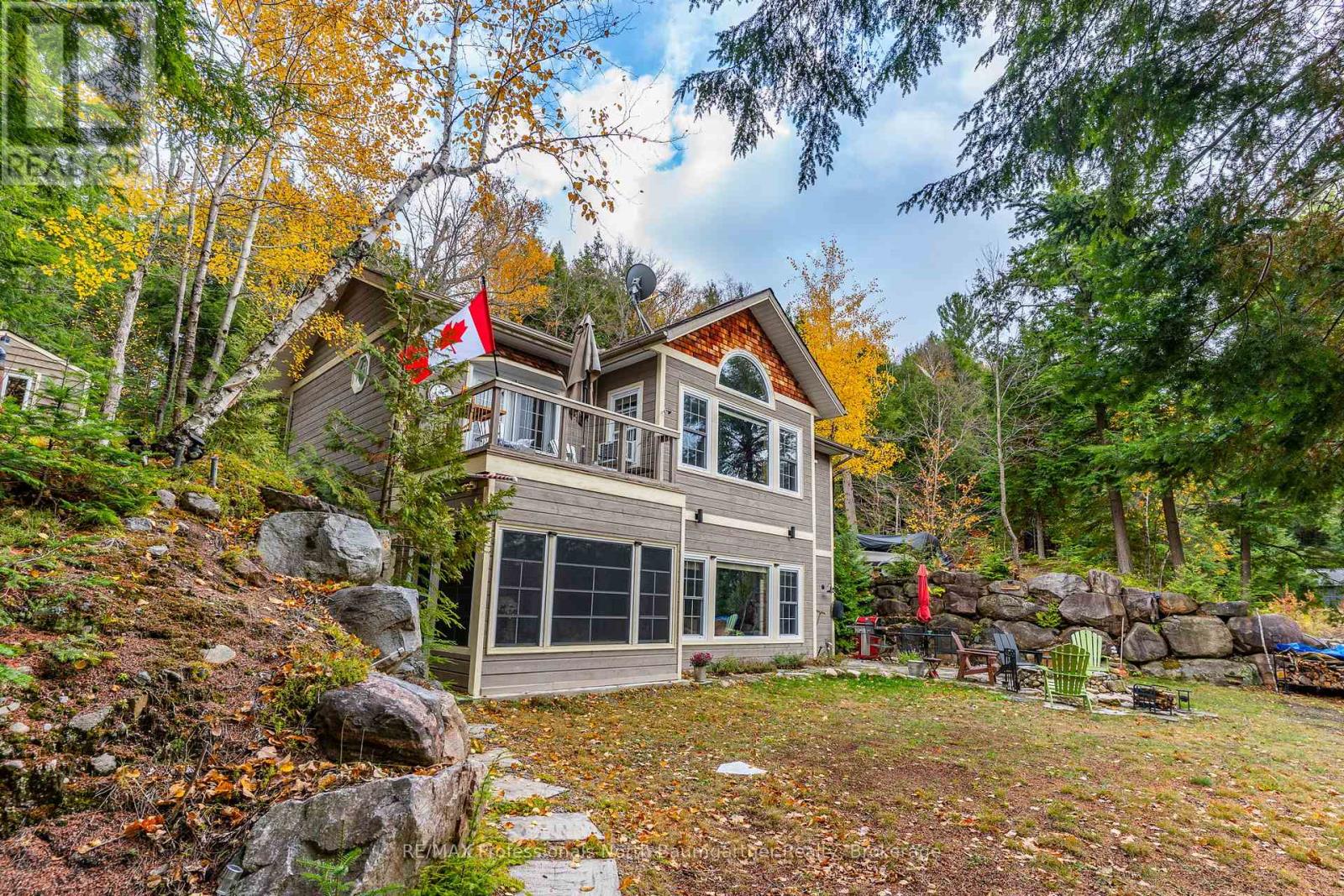 1014 Aztec Trail, Dysart Et Al, Ontario  K0M 1S0 - Photo 36 - X12484360