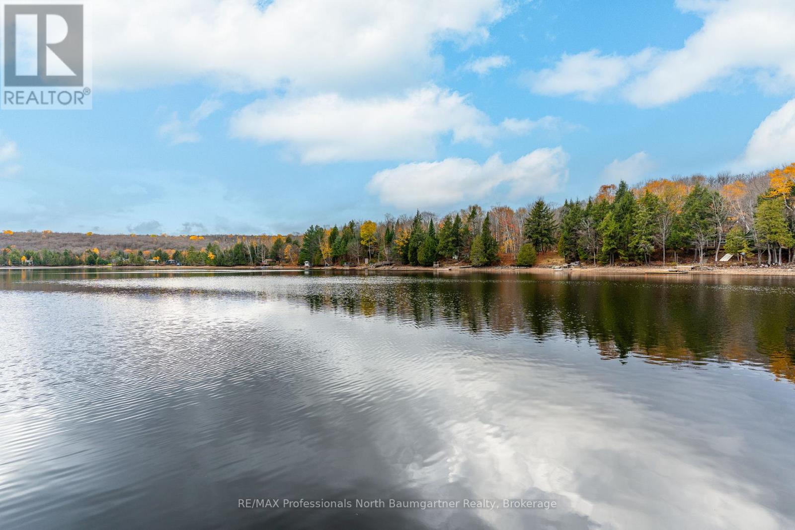 1014 Aztec Trail, Dysart Et Al, Ontario  K0M 1S0 - Photo 43 - X12484360