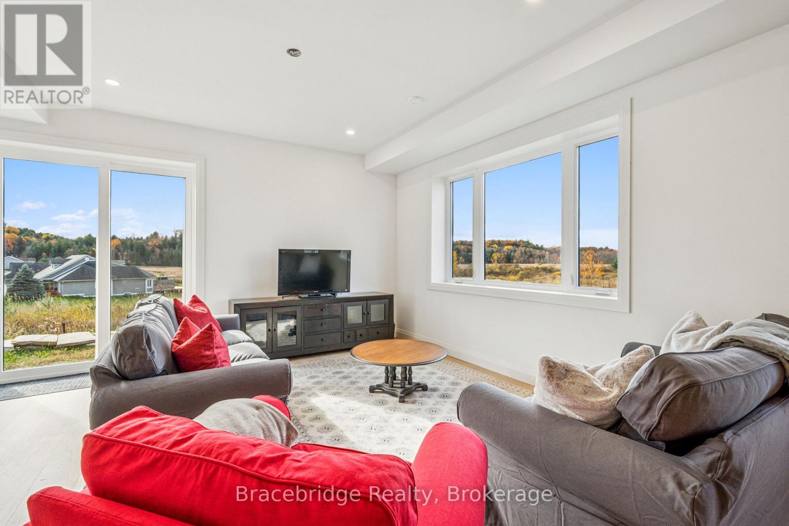 1006 Stephens Bay Road, Bracebridge, Ontario  P1L 1X2 - Photo 34 - X12484390